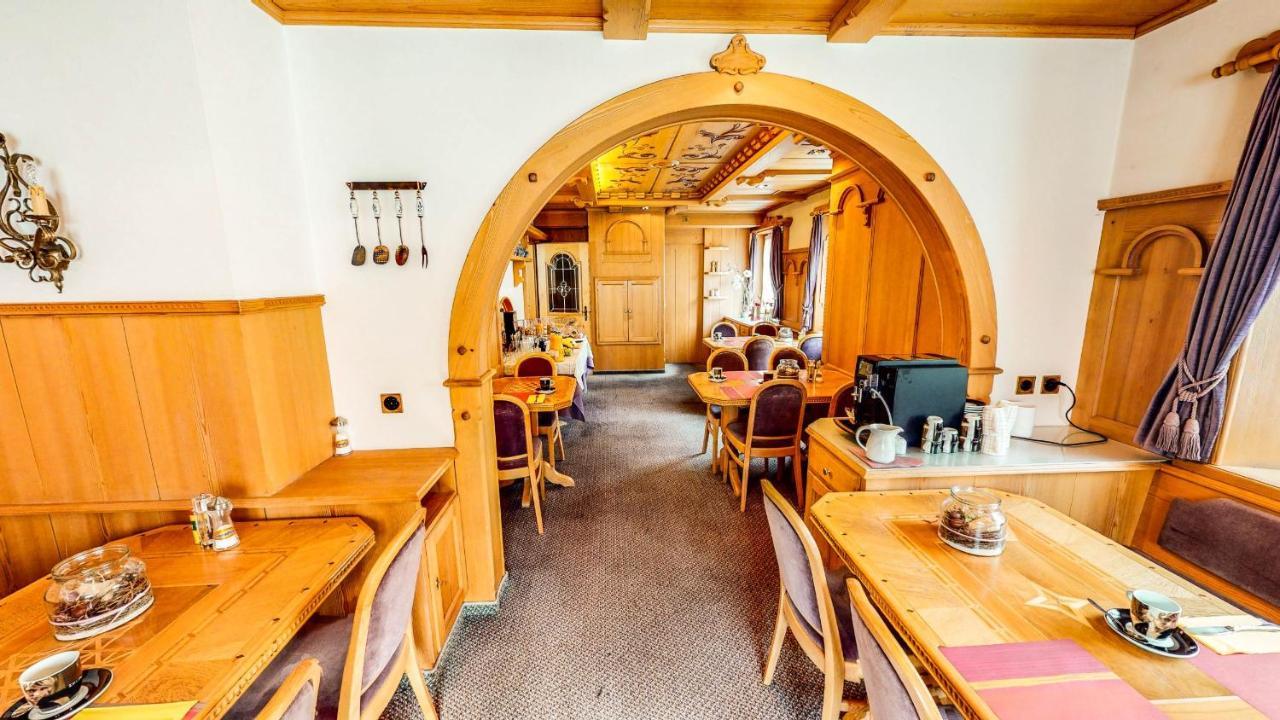 Schweizerhof Hotell Mels Exteriör bild
